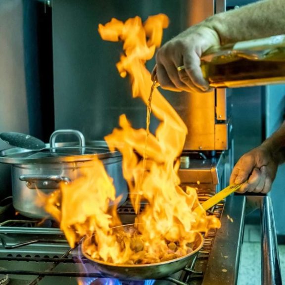 313347151_564956612300838_6062334487186871253_n